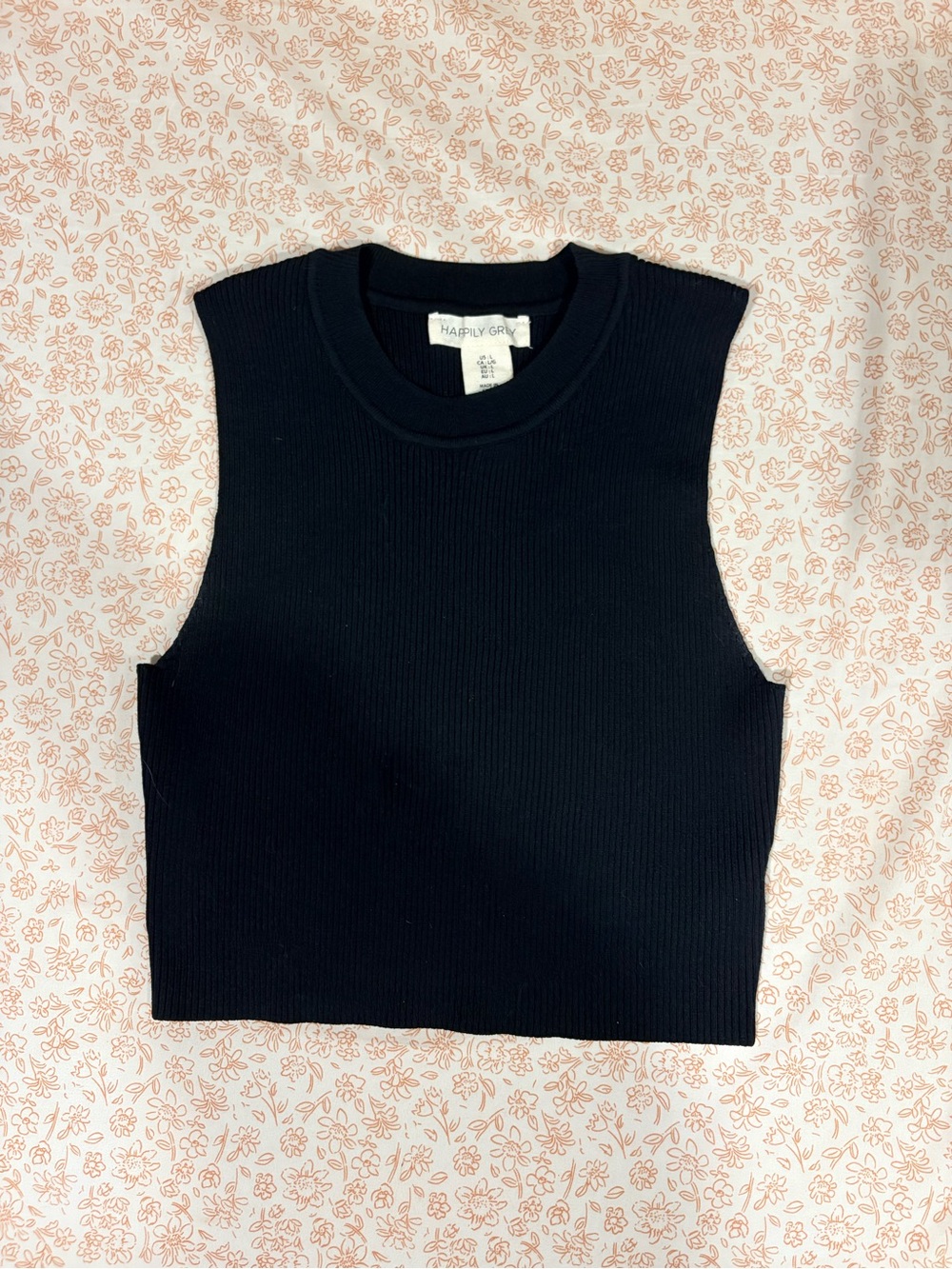 Knitted Cropped Sleeveless Tank - Black